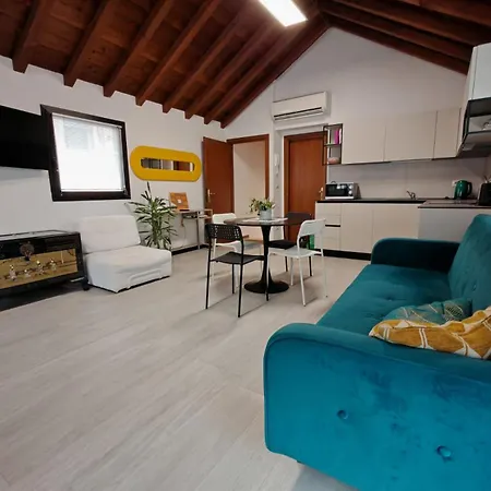 شقة Charming Loft 15m To *