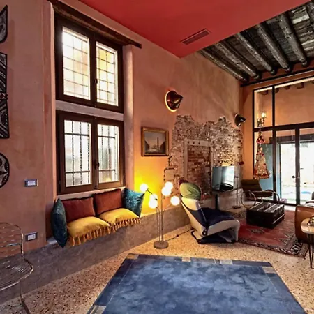 Caranieri Tenti Design House Apartment Venice