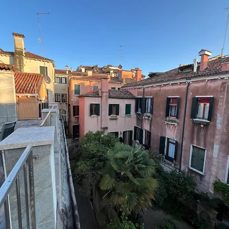 アパート Paradiso Veneziano Con Terrazza *