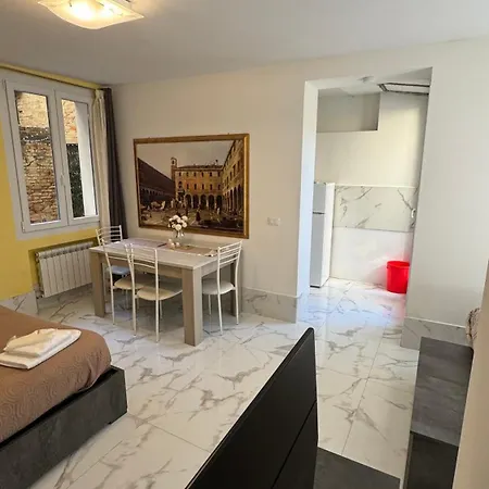 דירה Calle De Le Pazienze