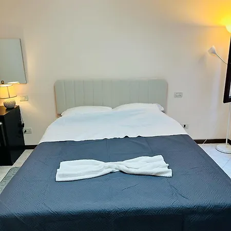 Queen Apartment
