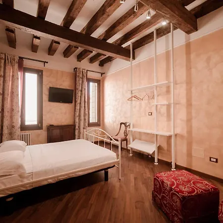 Rosso Veneziano Venezia