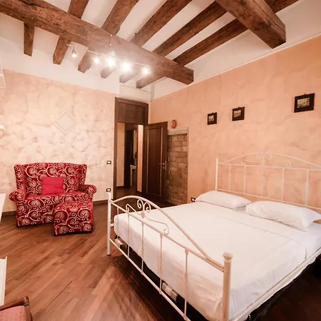 Appartamento Rosso Veneziano Venezia