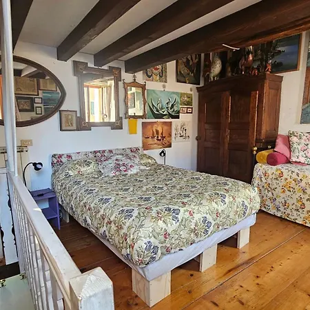 Casa Yellow Corner Burano Casa vacanze Venezia