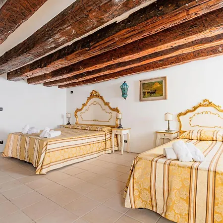 Casa Leone- Cozy And In * Venise
