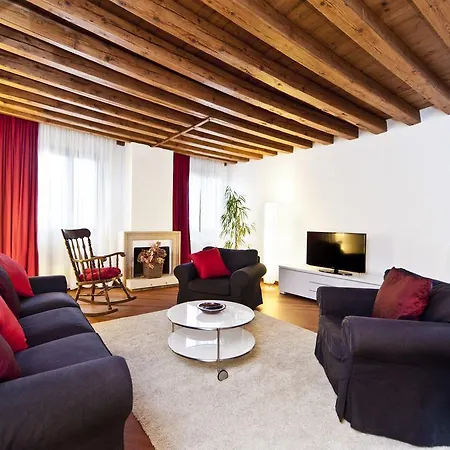 Apartment Elegant Terrace Near Piazza San Marco Last Floor No Lift *