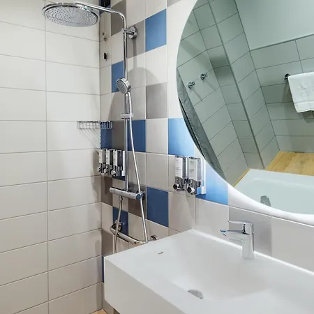 Hampton By Hilton Isola Nuova 3* 베니스