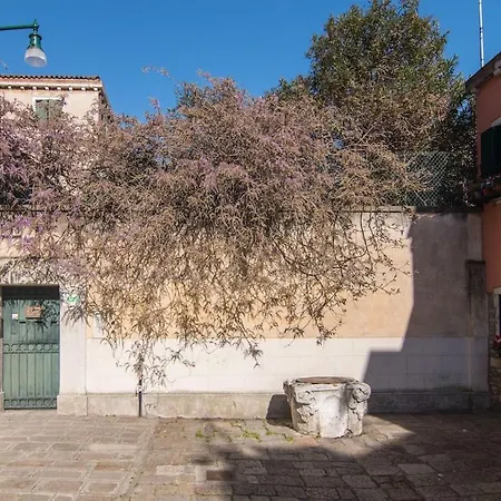 아파트 Biennale Giardini Ca Del Bianco 3 E Ca Del Bianco 4
