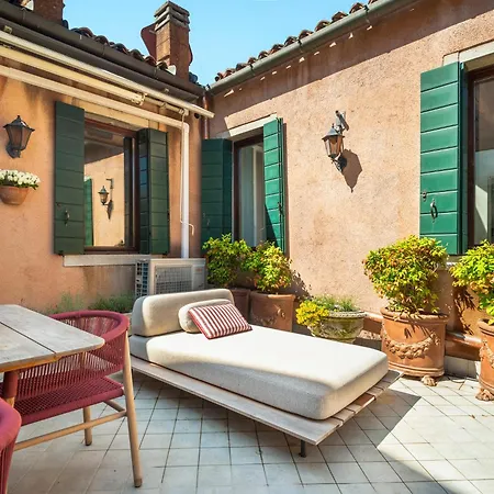 San Barnaba Palace R&r Appartement