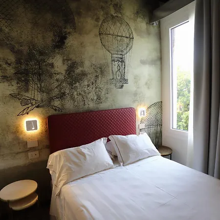 Ai Due Fanali Adults Only 3*
