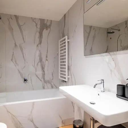 Classy & Quiet - Beautiful In Cannaregio Apartment *