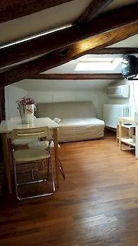 Mfm Hotel