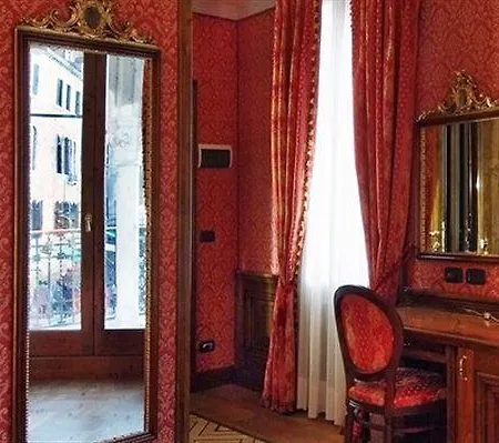 Gasthuis Palazzina Veneziana 2*