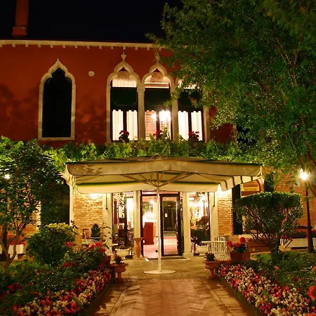 Accademia - Maravege 3* Venetië