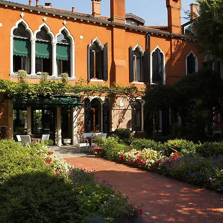 Accademia - Maravege 3* Venetië