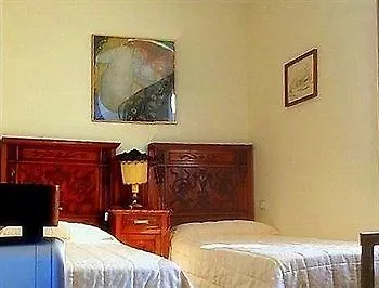 3749 Pontechiodo Oda ve Kahvaltı 3*