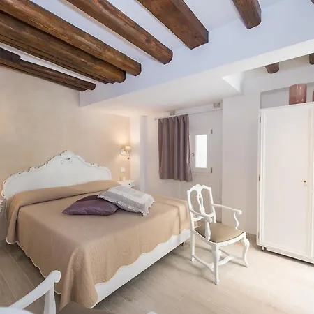 Apartment Savoia E Jolanda *