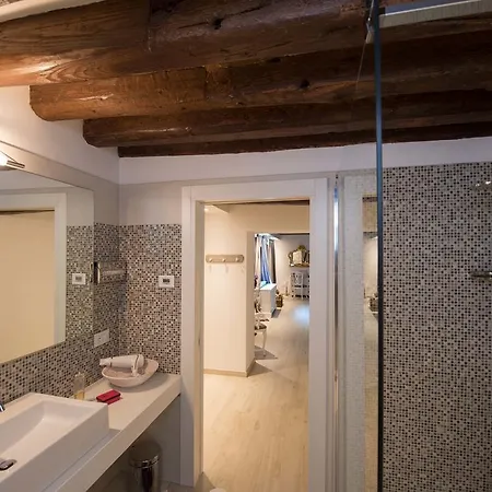 Savoia E Jolanda Apartment *