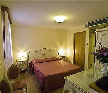 Ca' Leon D'oro 3* Venice