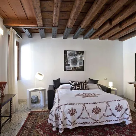 Apartment Ca Dell'ambasciatore Venice