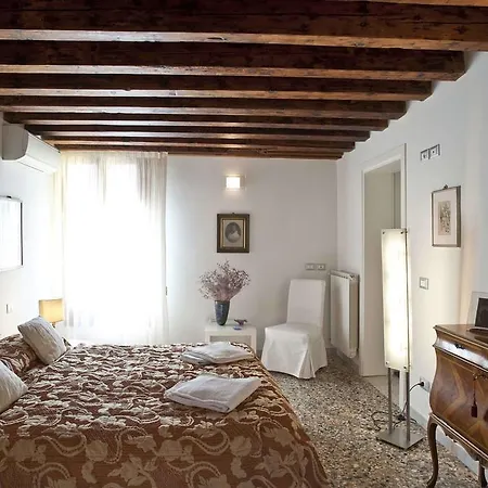 Apartment Ca Dell'ambasciatore