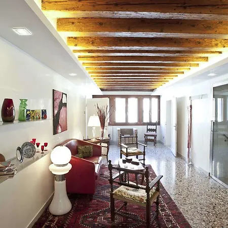 Ca Dell'ambasciatore Apartment *