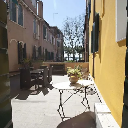 Ca Dell'ambasciatore * Venice