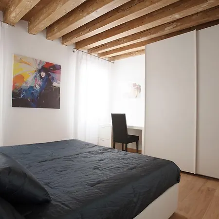 The Lion's House Apt1 Appartamento Venezia