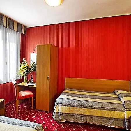 Nazionale Hotel