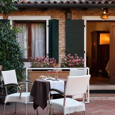 Hotel Accademia - Maravege Venetië