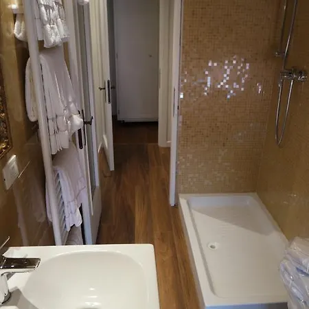 Apartment Savoia E Jolanda Venice