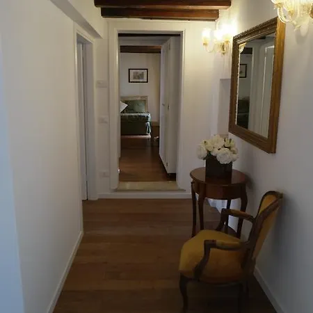 Savoia E Jolanda Venice