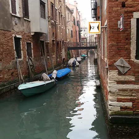 Ca' Dell'arco Sul Rio