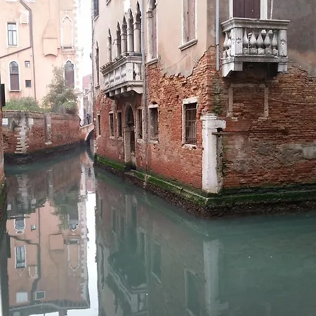 Ca' Dell'arco Sul Rio