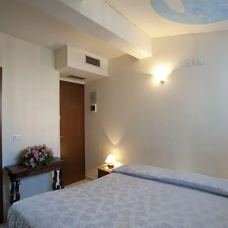 Hotel Salieri *