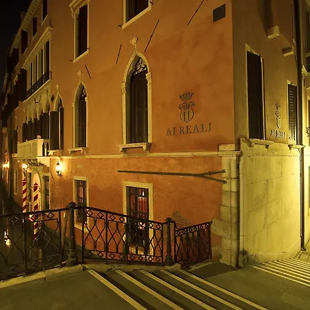 Hotel Ai Reali - Small Luxury Of The World