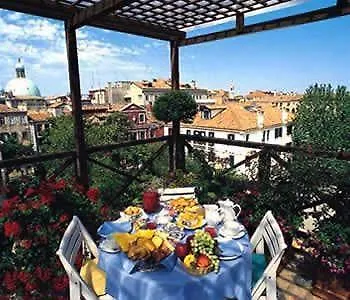 Ai Due Fanali Adults Only 3* Velence