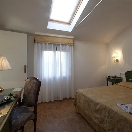 Palazzo Cendon Piano Antico 3* Βενετία