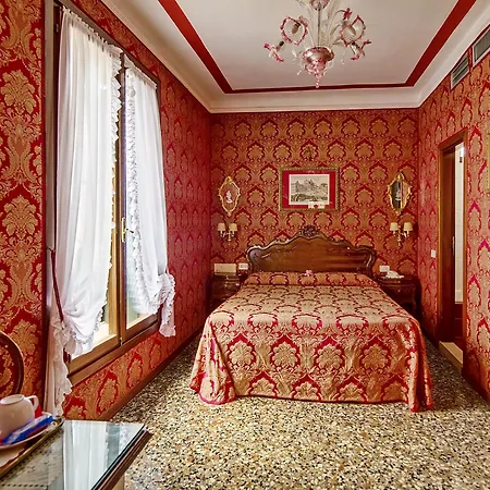 Antica Sturion Residenza D'epoca Hotel