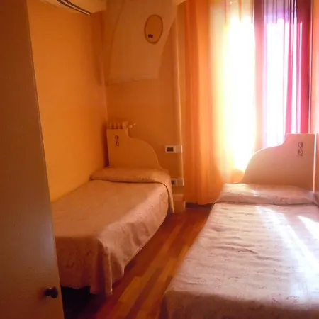 Cadoro Guest house 2*