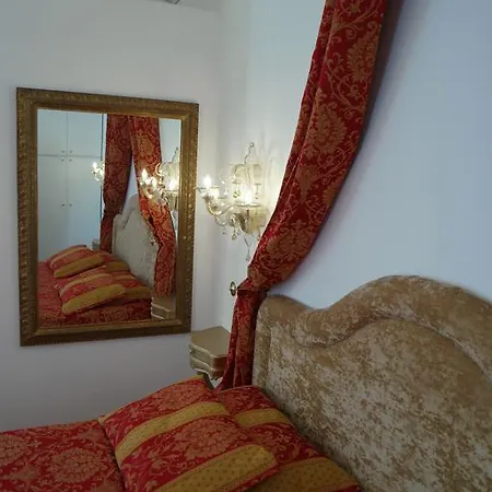 Savoia E Jolanda