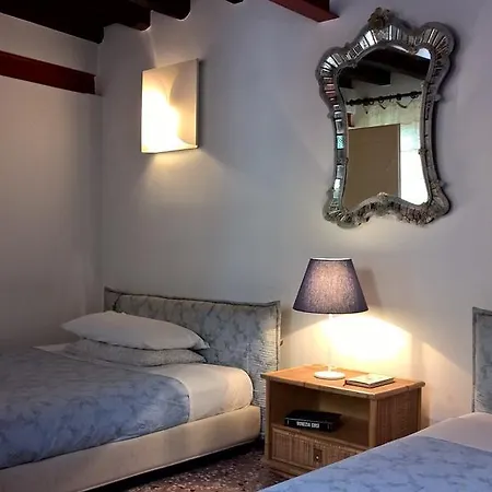 Apartment Domarie *
