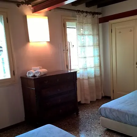 Domarie Venice
