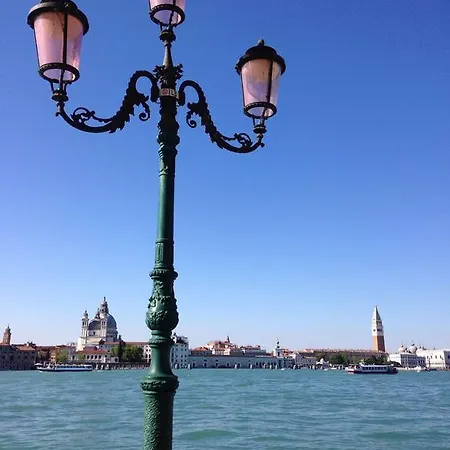 Venetian Mood: Secret Garden Appartement