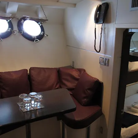Yacht Bert Venezia 5* Venice
