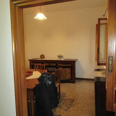 Station Terrace Apartment