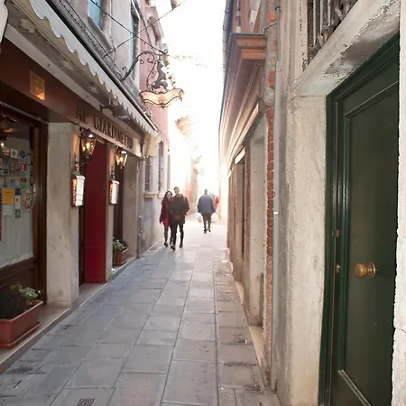 Ai Tagliapietra Guest house Venice