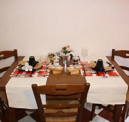 Mario 1479 Apartamento