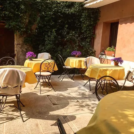 Oda ve Kahvaltı 3749 Pontechiodo 3*