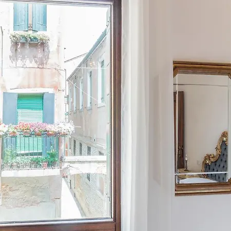 Ca' Dei Miracoli Apartment Venice